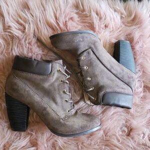 Brown Michael Antonio booties